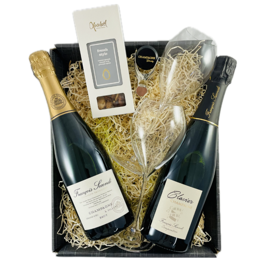 2 flasker champagne i gaveæske med mandler, 2 champagneglas og champagnestopper, Champagne Francois Secondé, Brut Grand Cru, Mandler fra Xocolat, French style, stopper med logo " Champagne Stories"